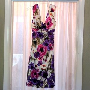 Like new Maggy London satin floral dress in size 6.